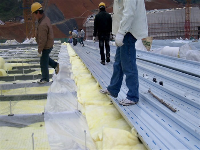 盘锦安吉县体育馆网架